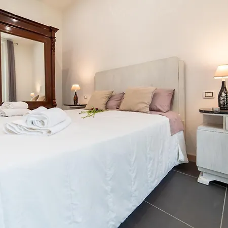 Centro Citta - Liberty Suite Bari Exterior foto